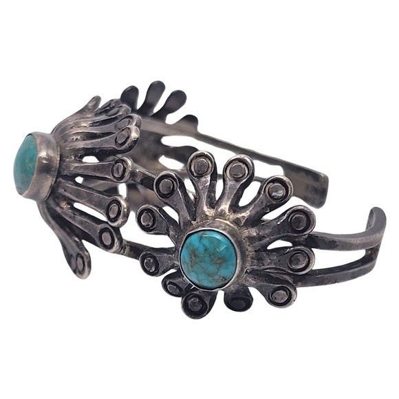 Native American Sterling Silver Turquoise Modern Flower Cuff Bracelet #18605 - Picture 2 of 9